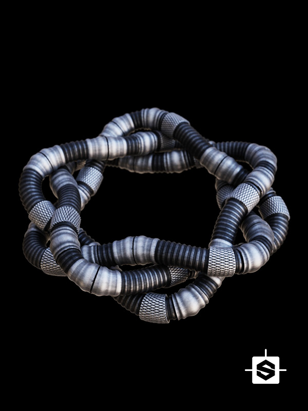 scifi sci-fi hose pipe metal metallic ship spaceship robot machine